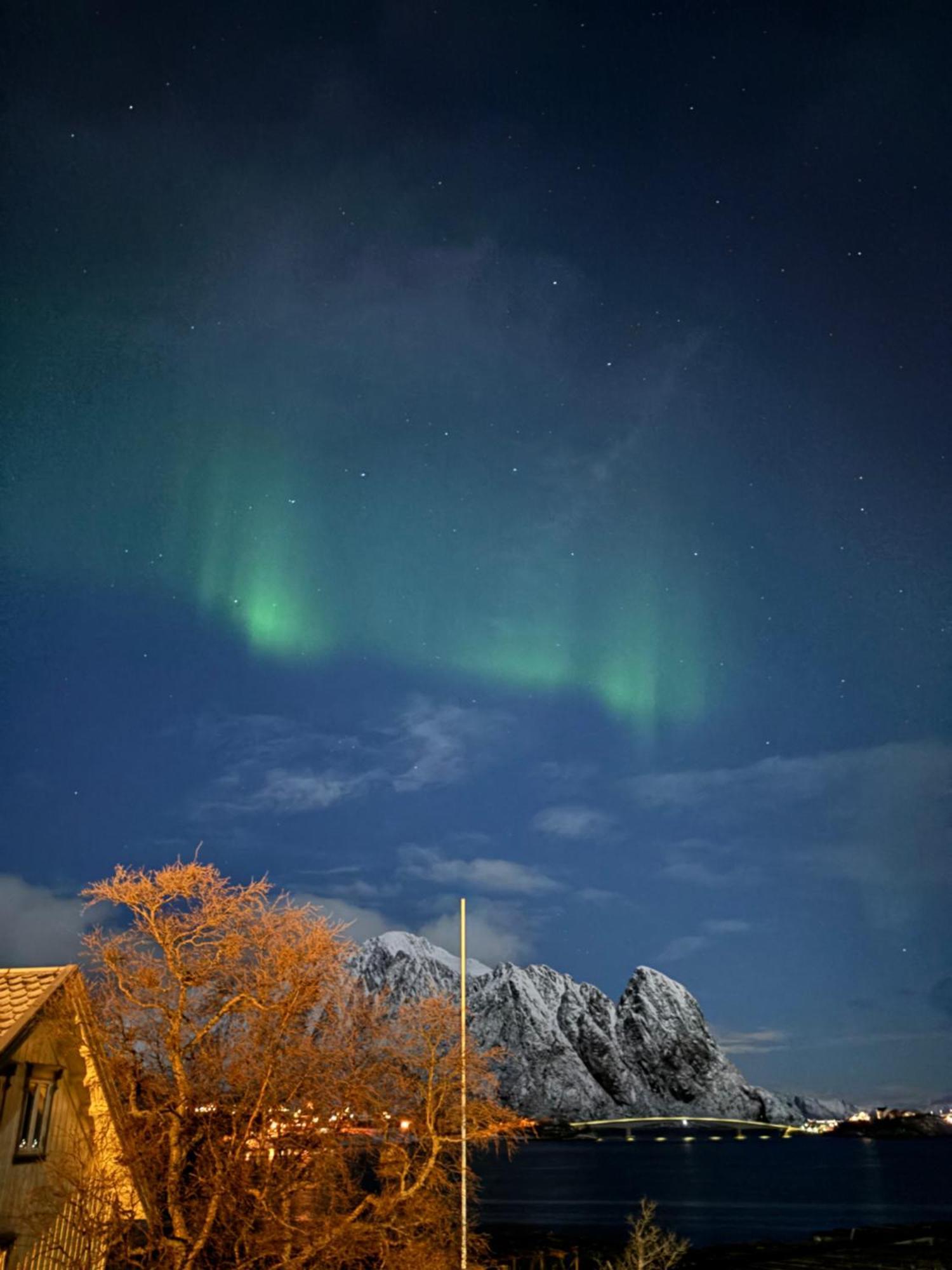 Hovesbua Rorbu - Fisherman Cabin Villa Sorvagen Exterior photo