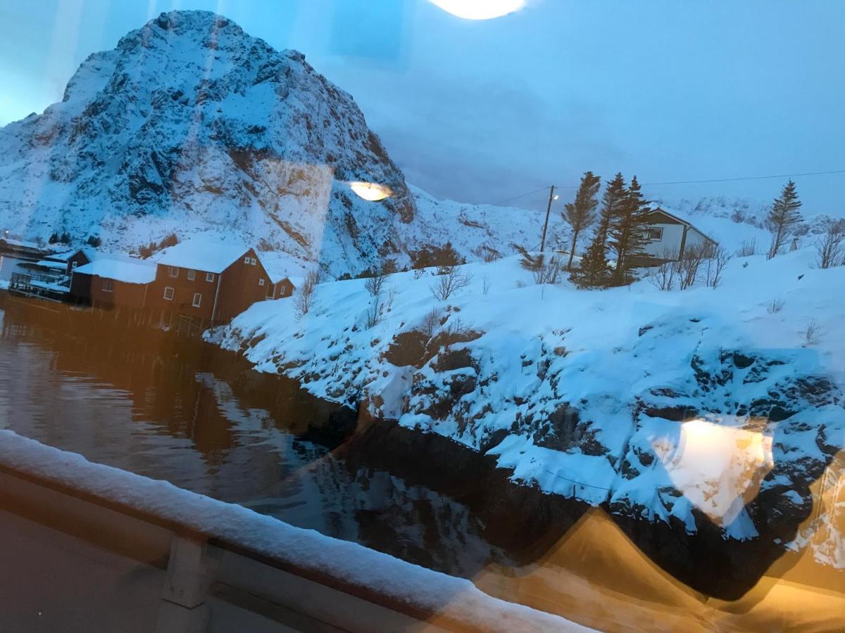 Hovesbua Rorbu - Fisherman Cabin Villa Sorvagen Exterior photo